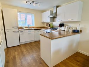 Kitchen- click for photo gallery